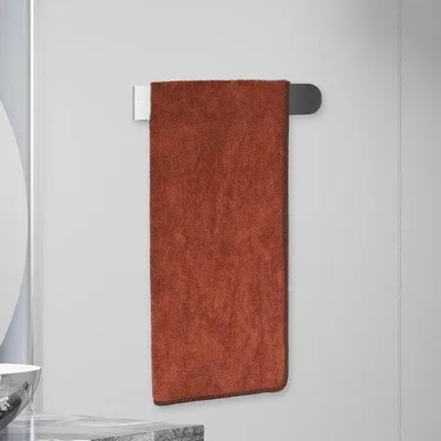 Produktbild von Geoptimalisierte Titel  Unyqoos®️ Selbstklebender Handtuchhalter aus Edelstahl für Badezimmer und KüchenwändeKorte Verkoopbeschrijving  Entdecken Sie den Unyqoos®️ selbstklebenden Handtuchhalter aus Edelstahl, der eine stilvolle und praktische Lösung für Ihre Badezimmer- und Küchenwände bietet. Mit seinem modernen Design und der einfachen Montage ist er ideal für jeden Haushalt.Uitgebreide Productbeschrijving  Der Unyqoos®️ selbstklebende Handtuchhalter aus Edelstahl ist die perfekte Ergänzung für Ihr Badez