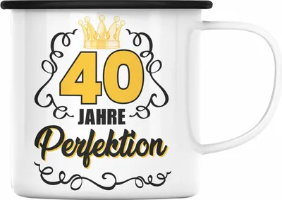 Produktbild von Trendation - 40. Geburtstag Frauen Emaille Tasse Geschenk Geschenkidee 40er Geburtstag Spruch Perfektion (Schwarz)