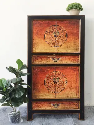 Produktbild von OPIUM OUTLET Vintage Schrank Hochzeitsschrank aus China, hohe Kommode Landhaus Antik-Stil Möbel asiatisch orientalisch chinesisch fernöstlich shabby-chic für Schlafzimmer, Wohnzimmer, schwarz-orange Holz