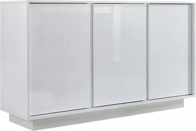 Immagine prodotto di Buffet 3 ante, collezione CREAM, colore bianco lucido laccato, ideale per un soggiorno o una sala da pranzo di design.
