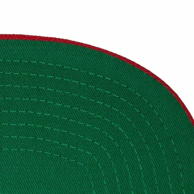 Produktbild von Mitchell & Ness Snapback Cap Team 2 Tone 2.0 NBA Toronto Raptors purple/red