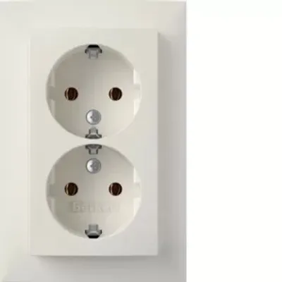 Produktbild von Berker SCHUKO-Doppelsteckdose Abdeckplatte pws-mt 47741909