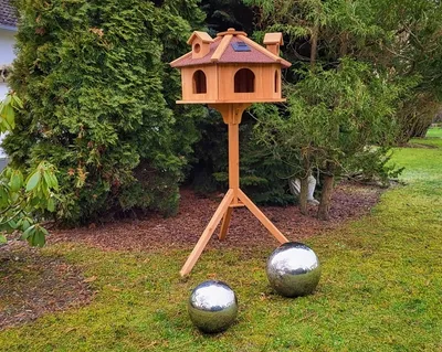 Produktbild von Vogelhaus ALPENZAUBER XXL Licht+Ständer Vogelfutterhaus Futterhaus Vogel Solar