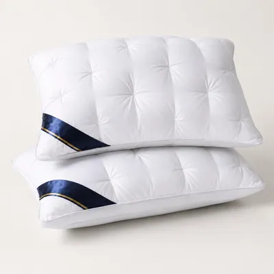 Produktbild von Ergonomisches Kühl-Schlafkissen – PILLOWLUX Weiß, KI-generiertes Bild