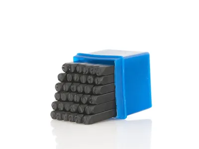 Obrázek produktu pro Razící matrice písmen a čísel, sada 36 ks, 6 mm - GEKO G01816