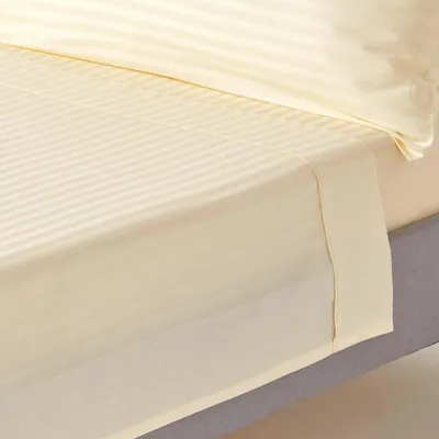 Image de HOMESCAPES Drap de lit damassé Drap de maison jaune pastel Épaisseur du fil 330 240 x 275 cm