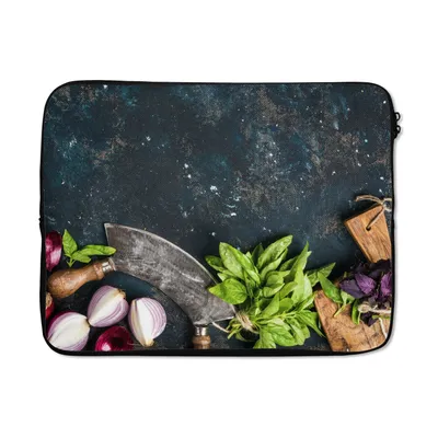 Produktbild von MuchoWow® Laptop Hülle 15 Zoll Gemüse - Kräuter - Wiegemesser - Zwiebel - Gewürze - Rustikal Laptoptasche - Laptoptasche - Sleeve - Rundum-Schutz