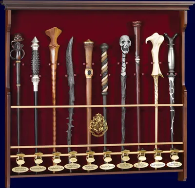 Produktbild von Harry Potter Wandhalterung für 10 Zauberstäbe