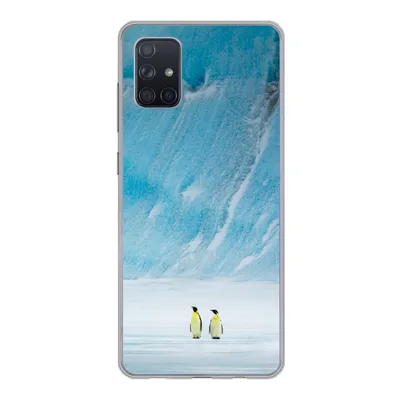 Produktbild von MuchoWow® Handyhülle Schutzhülle Hülle für Samsung Galaxy A71 Zwei Kaiserpinguine vor einem Eisberg Silikon Softcase Handy Hülle - Kartenbesitzer