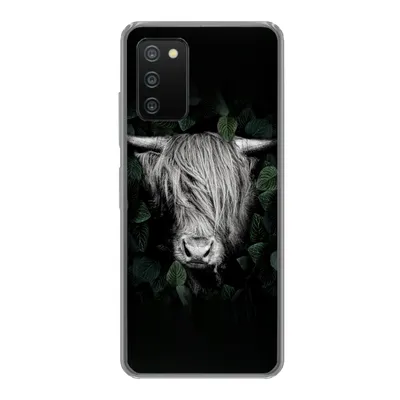 Produktbild von MuchoWow® Handyhülle Schutzhülle Hülle für Samsung Galaxy A03s Schottischer Highlander - Blätter - Porträt Silikon Softcase Handy Hülle - Schutz