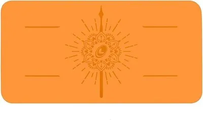 Produktbild von Famanu Yogapad umweltfreundlich und rutschfest - Biologisch abbaubare Yogamat mit einzigartigem Ausrichtungssystem