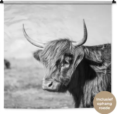 Produktbild von MuchoWow® Wandteppich Wandbehang Schottisches Hochlandrind - Tiere - Schwarz - Weiß 120x120 cm Tapisserie Dekoration Wandtuch - Modern - Baumwollgewebe