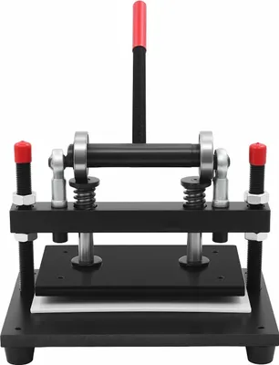 Immagine prodotto di Fustellatrice per pelle - Pressa manuale - Larghezza di alimentazione 31 cm - Spessore del materiale 0–100 mm - Altezza delle piastre regolabile 100 mm - Corsa 15 mm - Nero