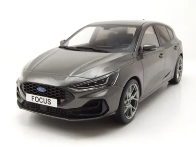 Produktbild von MCG 18454 Ford Focus ST 2022 grau metallic 1:18