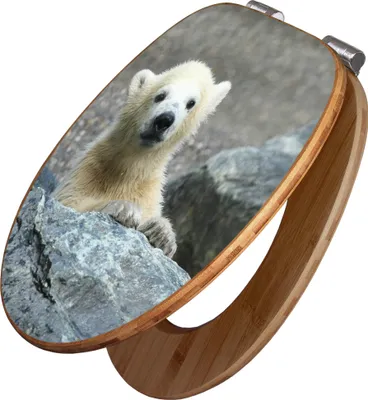 Produktbild von banjado Design WC Sitz Bambus Absenkautomatik - Eisbär Baby - Toilettendeckel mit Absenkautomatik Holz/hochwertiger Bambus Klodeckel/WC-Sitz für alle gängigen Toiletten [TDB2 10038]