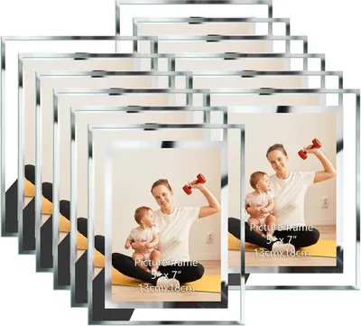 Immagine prodotto di set di 10 cornici 13x18 cm nere con passe-partout beige