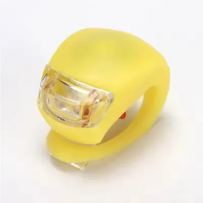 Image de Éclairage de vélo - Phare avant - Lumière jaune - Lumière blanche - Éclairage pour vélo - 1 pièce - Pour une pratique du vélo en toute sécurité - Lumière LED - Silicone - CHPN