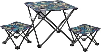 Produktbild von Faltbare Campingtafel mit zwei Klappstühlen für Outdoor-Aktivitäten