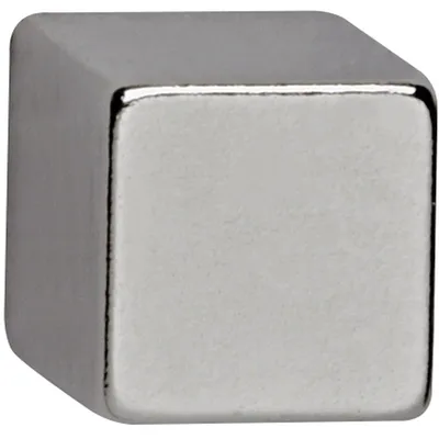 Immagine prodotto di MAUL Cubetti magnetici 4 pezzi 3,8 kg Acciaio Metallo Neodimio 1 x 1 x 1 cm argento
