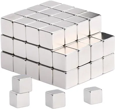Image de Lot de 60 aimants en néodyme, 8 x 8 x 8 mm, petits aimants pour porte-affiches, aimants pour la maison et le bureau