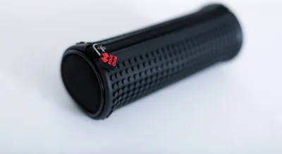 Obrázek produktu pro Pixie Kulatý Penál PXA-05 černá / černá
