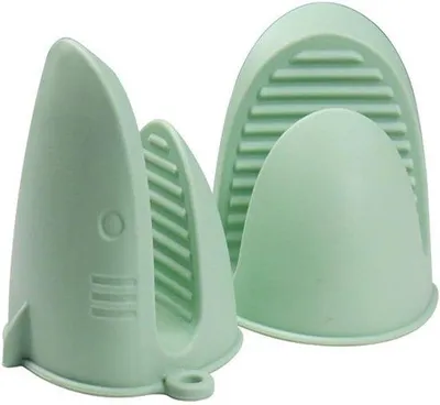 Obrázek produktu pro Silikonové chňapky do trouby – 2 ks – odolné vůči teplotám do 230 °C – zelené