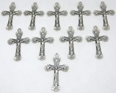 Kreuz mit Christus INRI, 10 Stück, 4 cm, silberfarben