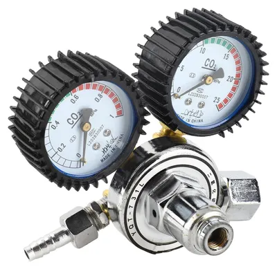 CO2-Druckregler G5/8, zwei Manometer, Sicherheitsventil, 0-25 MPa