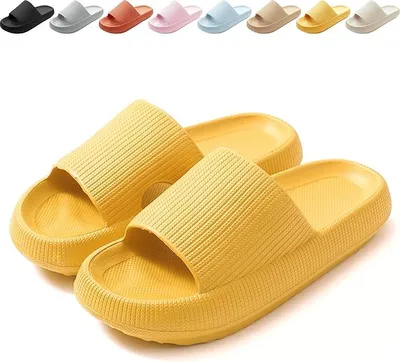 Produktbild von Rutschfeste Badeschuhe für Damen & Herren – Bequeme EVA Badelatschen, Leichte Cloud Schlappen als Hausschuhe für Dusche, Bad & Sommer Indoor/Outdoor
