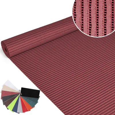 Obrázek produktu pro Protiskuzná podložka do koupelny z měkké pěny, rozměry 130 x 200 cm