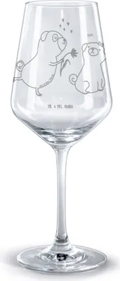 Produktbild von Mr. & Mrs. Panda Weinglas Mops Verliebt - Transparent - Geschenk, Möpse, Sprüche, Rotwein Glas, Rotweinglas mit Gravur, Liebe, Knuffig, graviertes, für, Hund, graviert