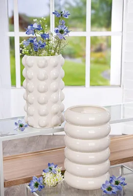Zdjęcie produktu dla Gilde Vase, "Palmeira", Keramik, weiß, VE 2, 2fach sortiert, H. 32 cm, D. 20 cm 2er Set 57942 4063387579428