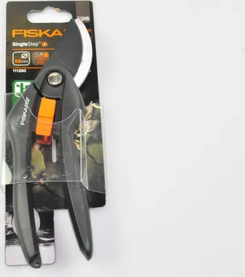 Image de Fiskars 111260 sécateur Bypass Noir