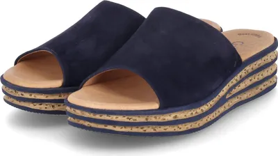 Produktbild von Gabor Pantolette blau in Gr. 40