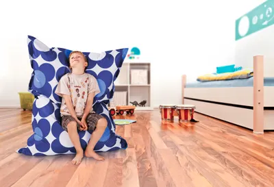 Produktbild von Smoothy Junior Sitzsack Nightflower Blau – 140x110 cm Kinder Sitzkissen wasserfest aus 100% Baumwolle inkl. abziehbarem & waschbarem Bezug