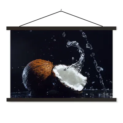 Produktbild von MuchoWow® Textilposter Kokosnuss - Stilleben - Wasser - Schwarz - Frucht 90x60 cm mit schwarzem Rahmen - Aufhängungssatz