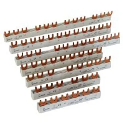 Produktbild von Phasenschiene 3Ph,10qmm,Gabel,16TE EVG-3PHAS/16MODUL
