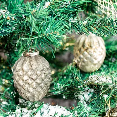 Produktbild von Große Christbaumkugeln in Zapfenform, 6er Set, Silber-Gold, D85mm