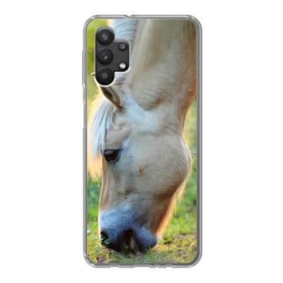 Produktbild von MuchoWow® Handyhülle Schutzhülle Hülle für Samsung Galaxy A32 5G Weidendes Fjordpferd an einem Sommertag Silikon Softcase Handy Hülle - Softcase