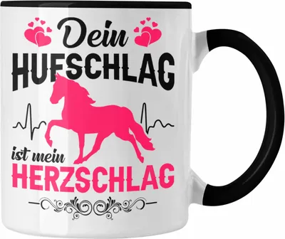 Produktbild von Trendation - Reiterin Tasse - Dein Hufschlag ist mein Herzschlag - Pferde Tasse Kaffeetasse Mädchen Geschenk Pferdeliebhaber Sprüche Reiten (Schwarz)