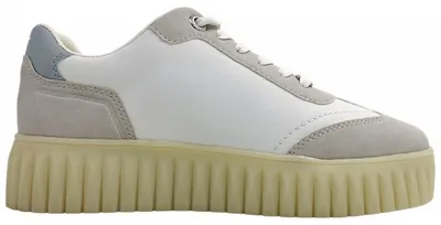 Imagen del producto de Zapatos deportivos para mujer de la marca Marco Tozzi, tipo cordones, color blanco, para uso casual