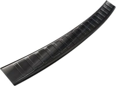 Obrázek produktu pro Ochranná lišta hrany kufru Škoda Octavia III. 2014-2020 (Scout, tmavá)