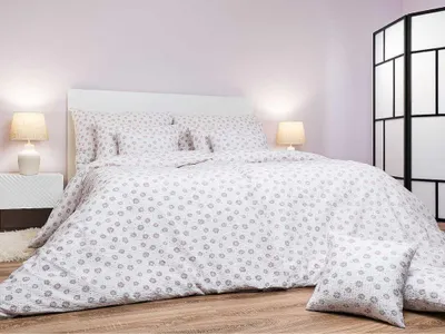 Zdjęcie produktu dla Pościel krepa Anežka pudrowa na białym 140x200, 70x90 cm