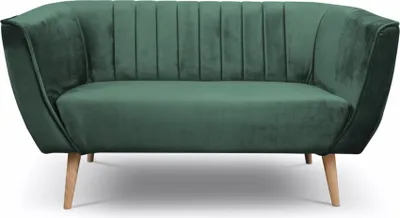 Produktbild von QLA Möbel 3-Sitzer Stoffsofa PAS in Grün: Skandinavische Couch mit hohen Holzbeinen, Sitzfläche und Rückenlehne gepolstert