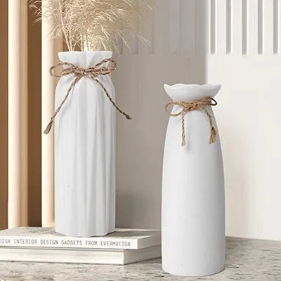 Immagine prodotto di Vaso da fiori moderno per decorazioni con erba della pampa e fiori
