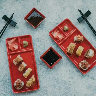 Obrázek produktu pro Sada na servírování sushi – talíře a misky