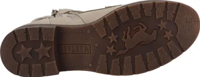 Zdjęcie produktu dla Sznurowane buty Mustang w kolorze beżowym