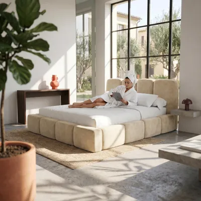 Produktbild von MUFFO Polsterbett SUENO MAXI 180x200 cm in Creme, gepolstertes Kopfteil, Metalllattenrost, Bettkasten, Velour-Stoff, KI-generiertes Bild