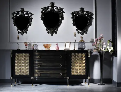 Produktbild von Casa Padrino Luxus Barock Wohnzimmer Set Schwarz / Gold - Kommode und 3 Wandspiegel - Barockmöbel