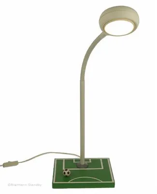 Produktbild von Niermann Leuchten Tisch-Leseleuchte Fussballfeld - Maße: 20 cm x 15 cm x 37 cm - Farbe: grün, weiß; 218